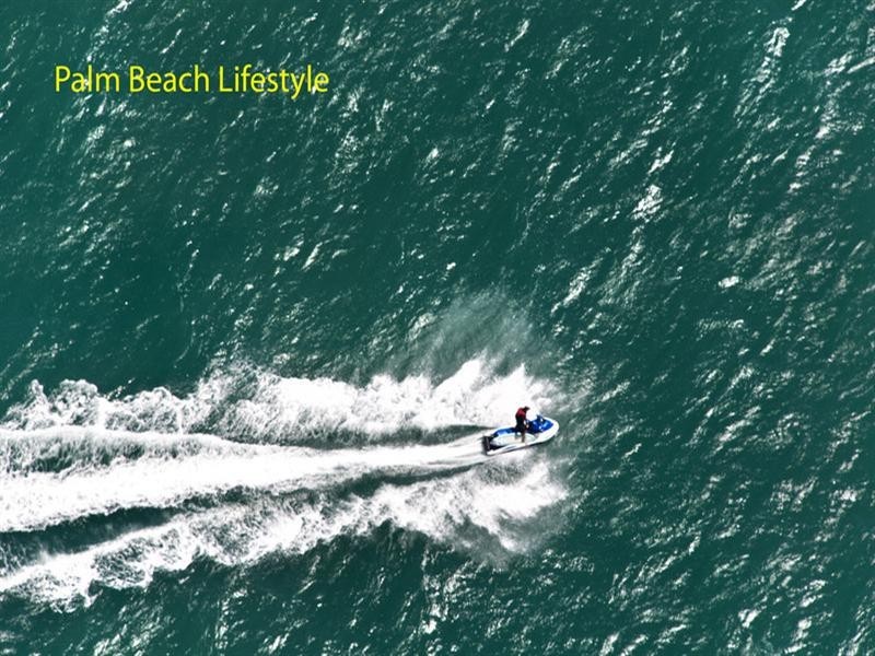 2/186 Jefferson Lane, Palm Beach QLD 4221