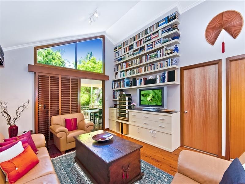 14 George Street East, Burleigh Heads QLD 4220