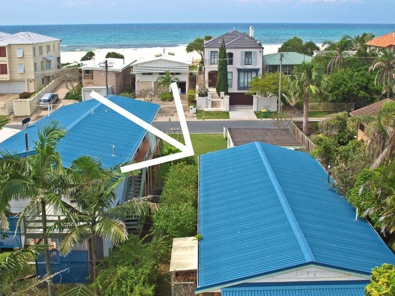 36 Jefferson Lane, Palm Beach QLD 4221