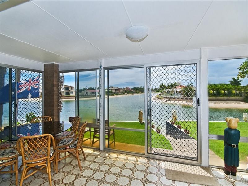 122 Mallawa Drive, Palm Beach QLD 4221