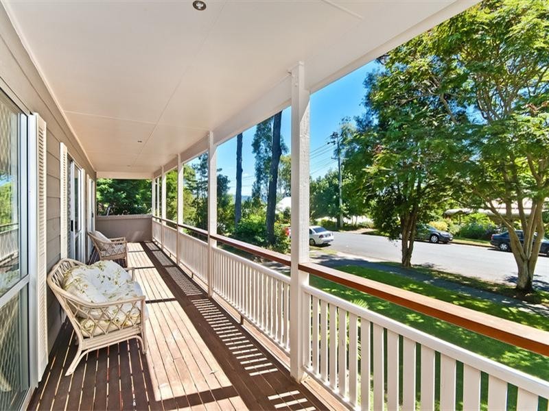 13 Ladds Ridge Road, Burleigh Heads QLD 4220