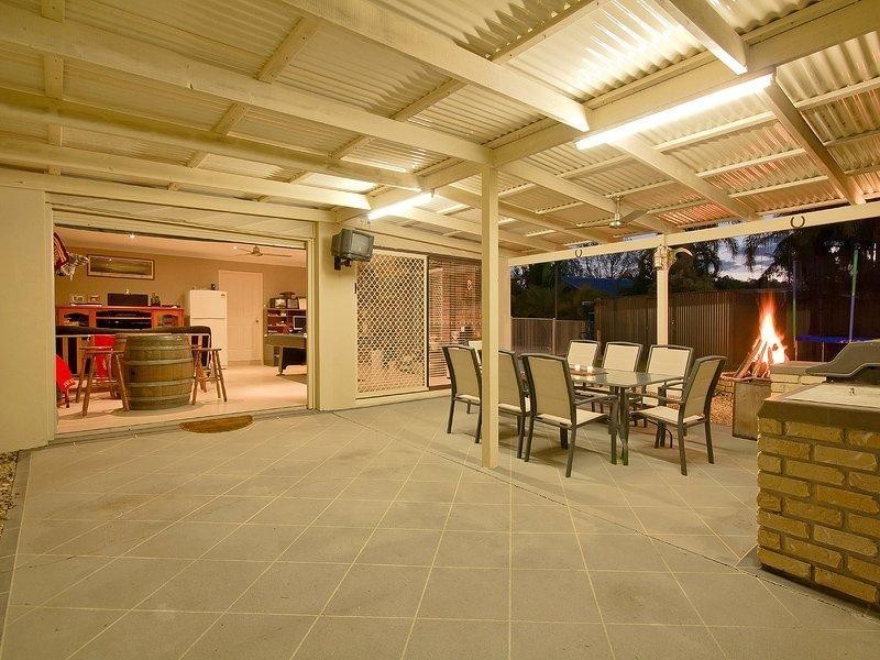 2 Mikonos Court, Currumbin Waters QLD 4223