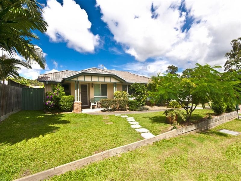 4 Dillon Court, Mudgeeraba QLD 4213