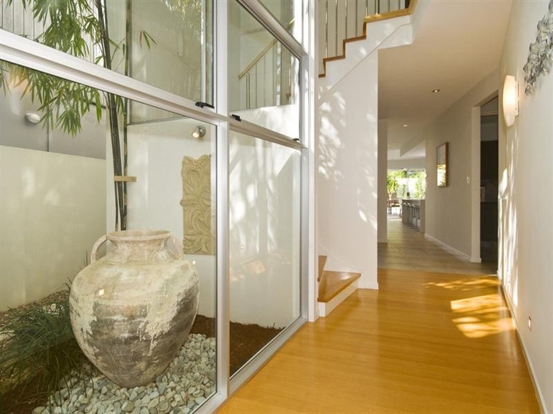 32 Fifteenth Avenue, Palm Beach QLD 4221