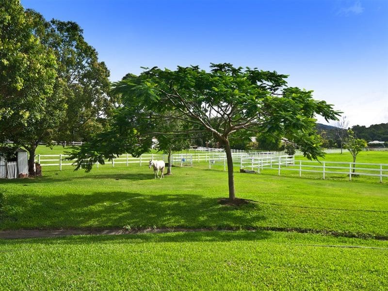 66 Valley Drive, Tallebudgera QLD 4228