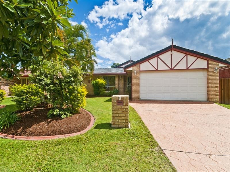 8 Hydrilla Court, Elanora QLD 4221