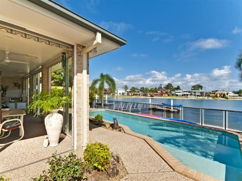 180 Tahiti Avenue, Palm Beach QLD 4221