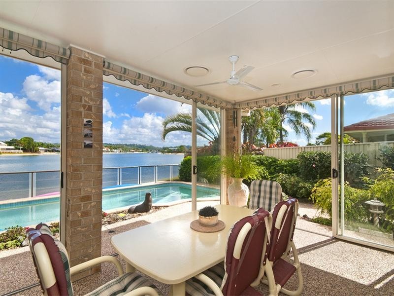 180 Tahiti Avenue, Palm Beach QLD 4221