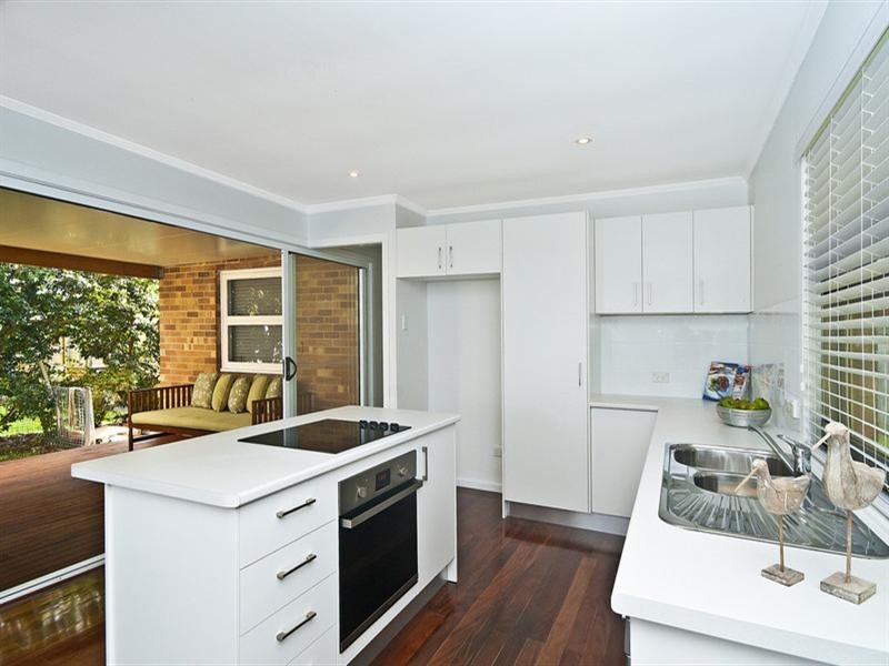 12 Morotai Avenue, Palm Beach QLD 4221