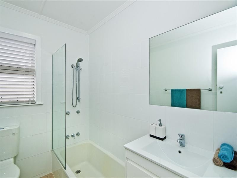 12 Morotai Avenue, Palm Beach QLD 4221