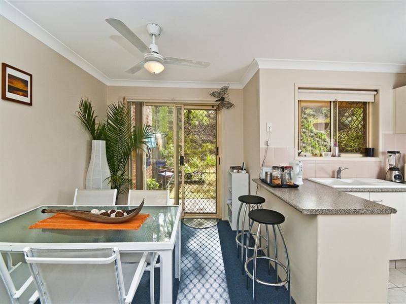 6/2 Simpsons Road, Currumbin Waters QLD 4223