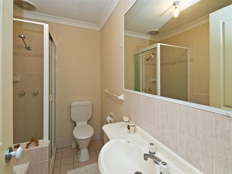 6/2 Simpsons Road, Currumbin Waters QLD 4223