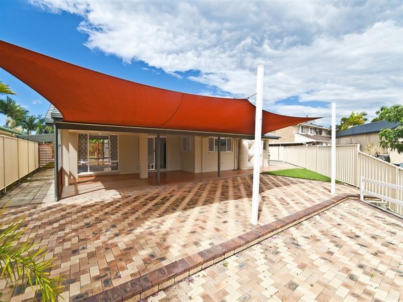 4 Tiller Court, Currumbin Waters QLD 4223