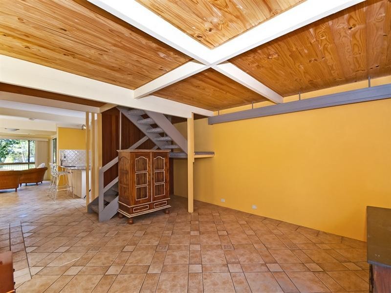 57 Tahiti Avenue, Palm Beach QLD 4221