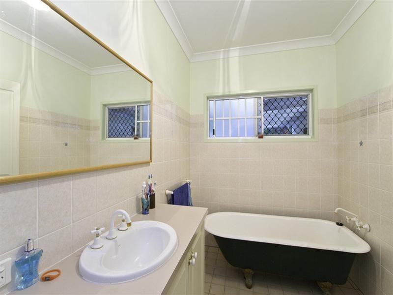 4 Isabella Court, Tallebudgera QLD 4228