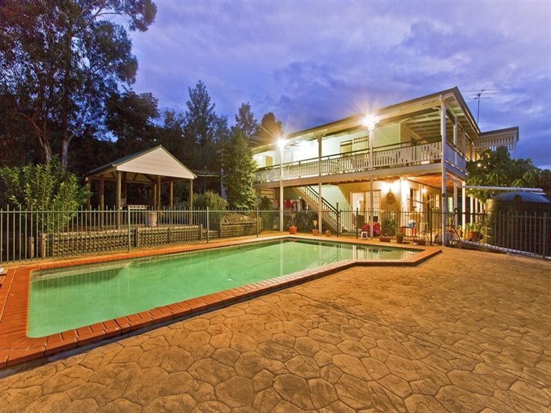 4 Isabella Court, Tallebudgera QLD 4228