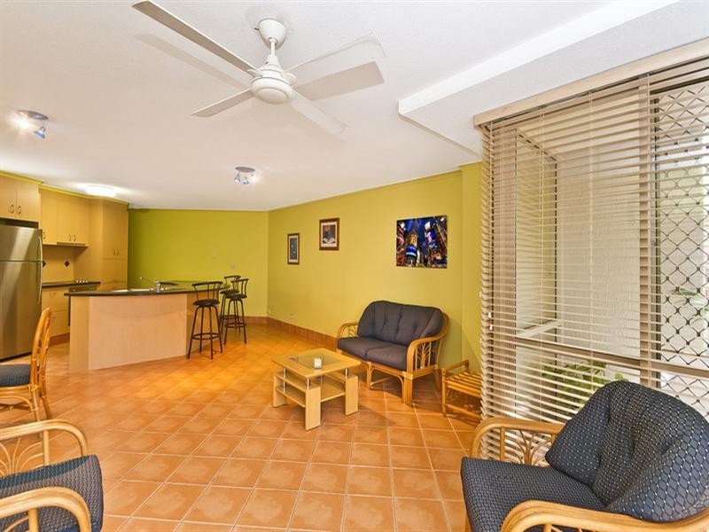 5/47 Teemangum Street, Currumbin QLD 4223
