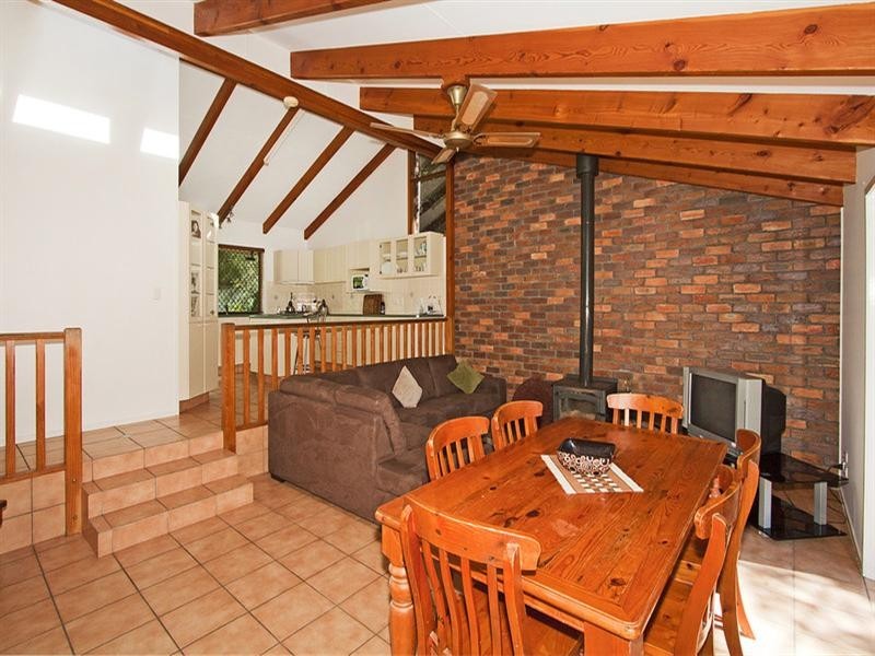 15 Kimmuli Drive, Elanora QLD 4221