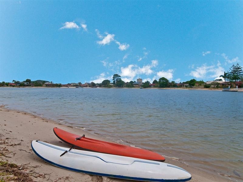 180 Mallawa Drive, Palm Beach QLD 4221