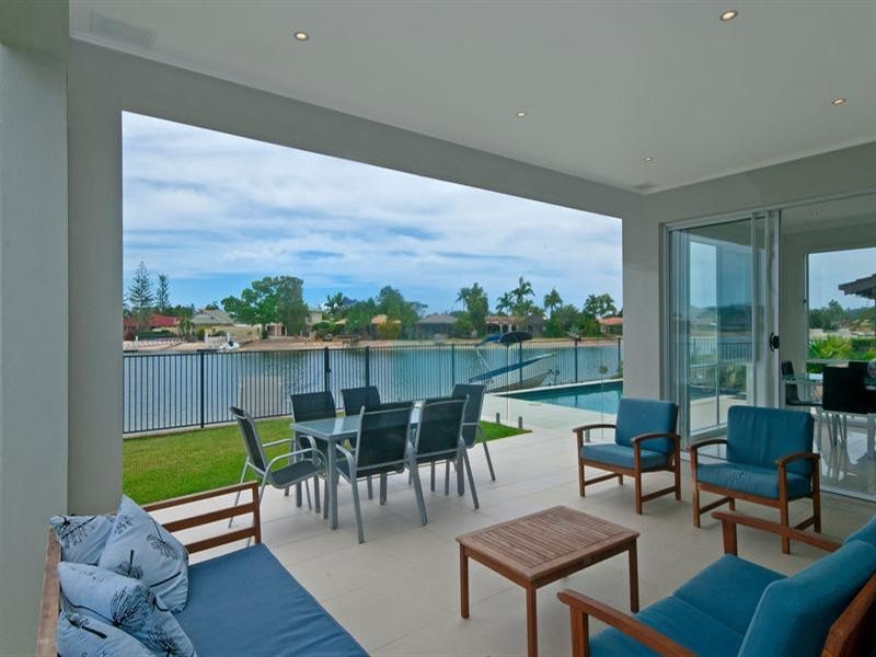 180 Mallawa Drive, Palm Beach QLD 4221