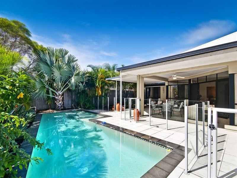 3 Protea Court, Robina QLD 4226
