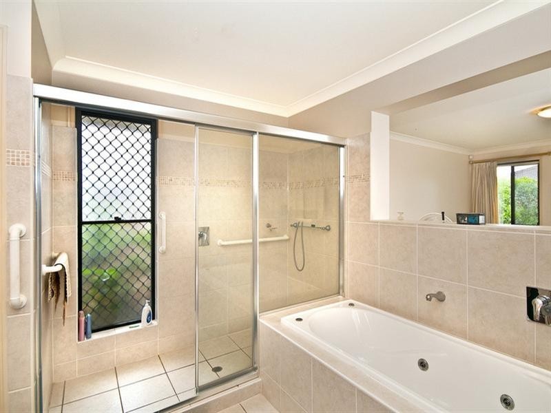 3 Protea Court, Robina QLD 4226