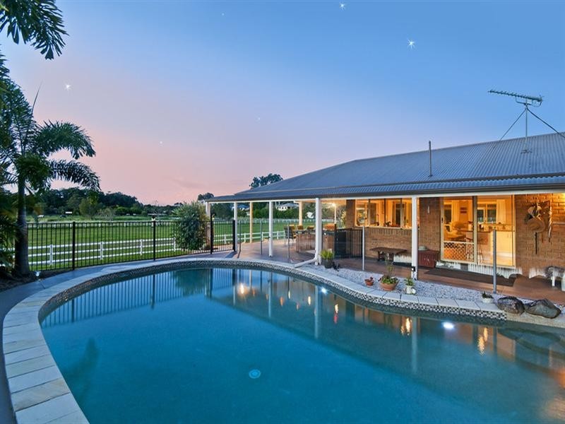 60 Valley Drive, Tallebudgera QLD 4228