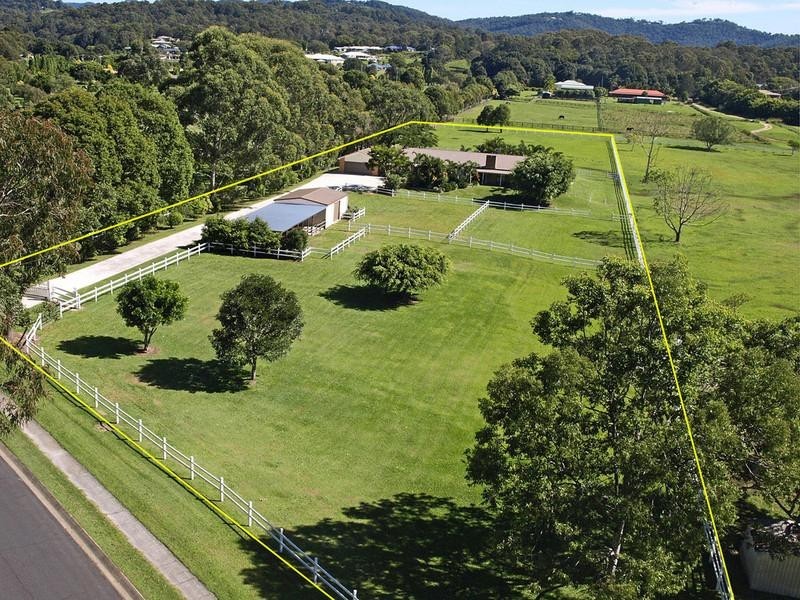 60 Valley Drive, Tallebudgera QLD 4228