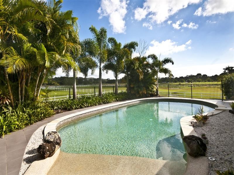 60 Valley Drive, Tallebudgera QLD 4228