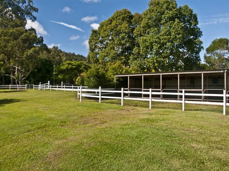 60 Valley Drive, Tallebudgera QLD 4228