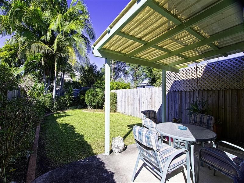 1/74 Third Avenue, Palm Beach QLD 4221