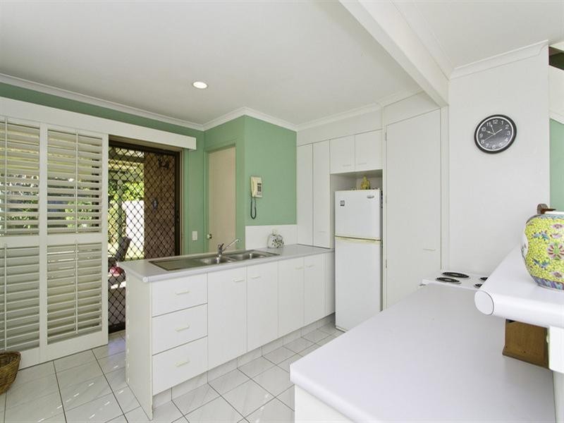 1/74 Third Avenue, Palm Beach QLD 4221