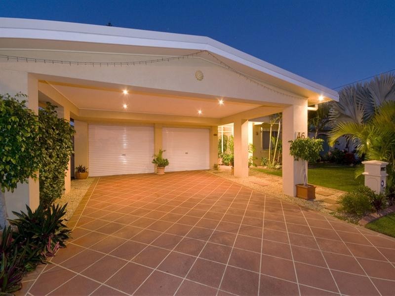 46 Mallawa Drive, Palm Beach QLD 4221
