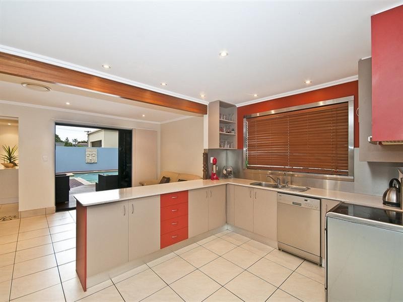 48 First Avenue, Palm Beach QLD 4221