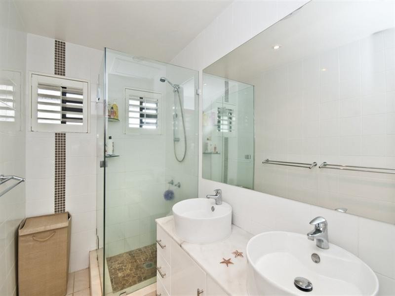 48 First Avenue, Palm Beach QLD 4221