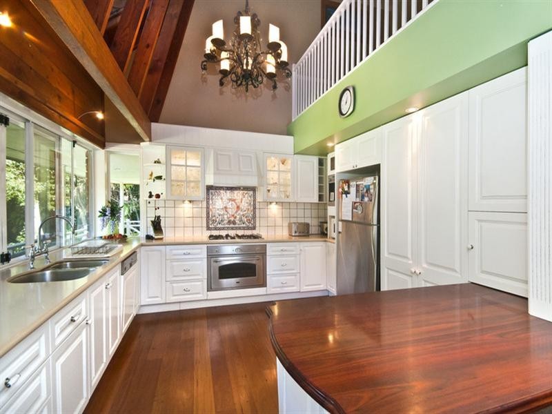 4 Cockatiel Place, Currumbin Waters QLD 4223