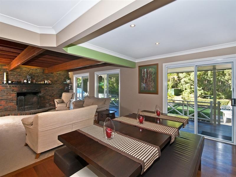 4 Cockatiel Place, Currumbin Waters QLD 4223