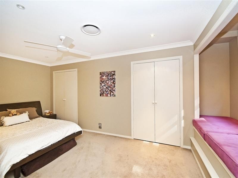4 Cockatiel Place, Currumbin Waters QLD 4223