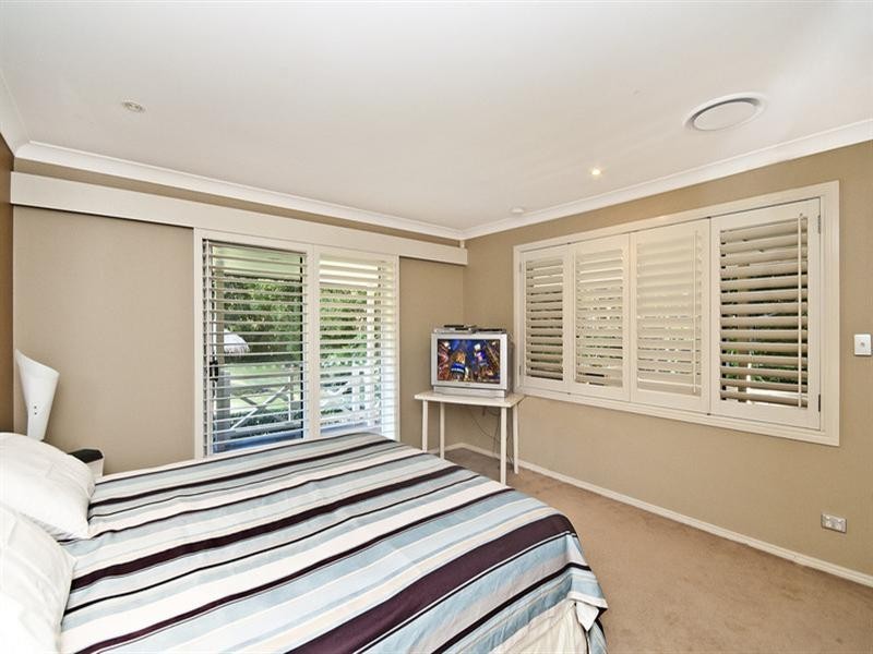 4 Cockatiel Place, Currumbin Waters QLD 4223