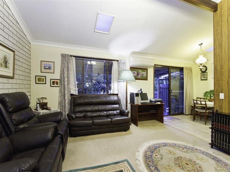 2/3 Orvieto Avenue, Mermaid Waters QLD 4218