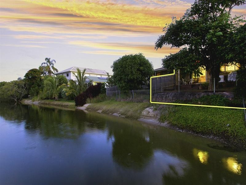 2/3 Orvieto Avenue, Mermaid Waters QLD 4218