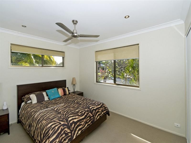 14 Walnut Street, Elanora QLD 4221