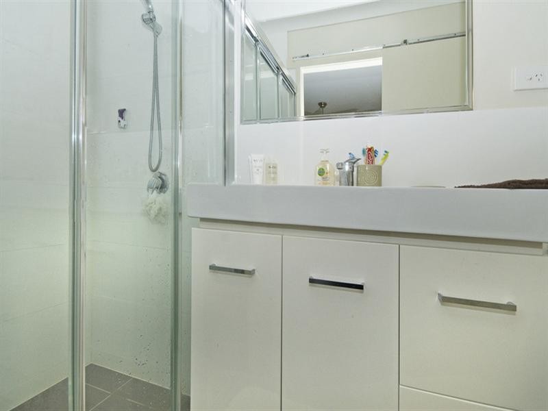 14 Walnut Street, Elanora QLD 4221