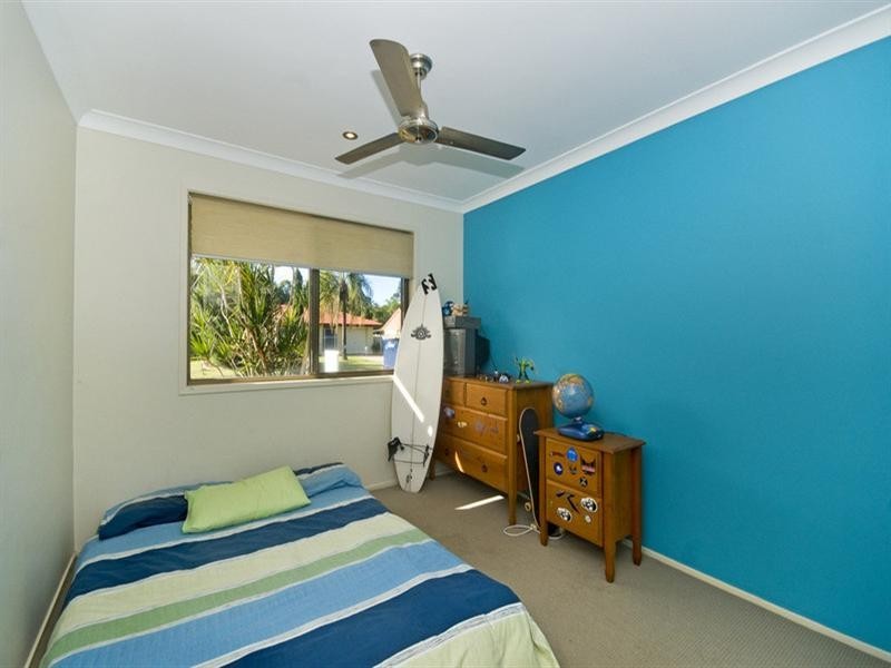 14 Walnut Street, Elanora QLD 4221
