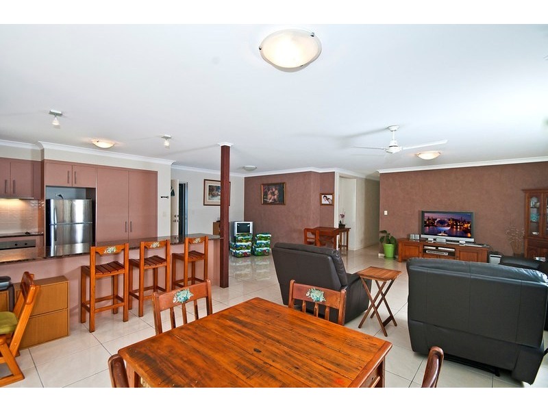 1/31 Leyte Avenue, Palm Beach QLD 4221