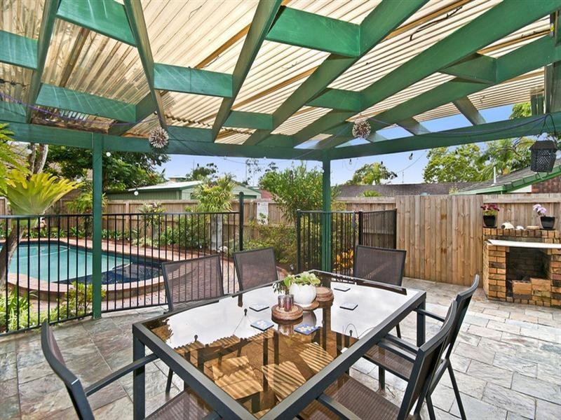 11 Galleon Way, Currumbin Waters QLD 4223