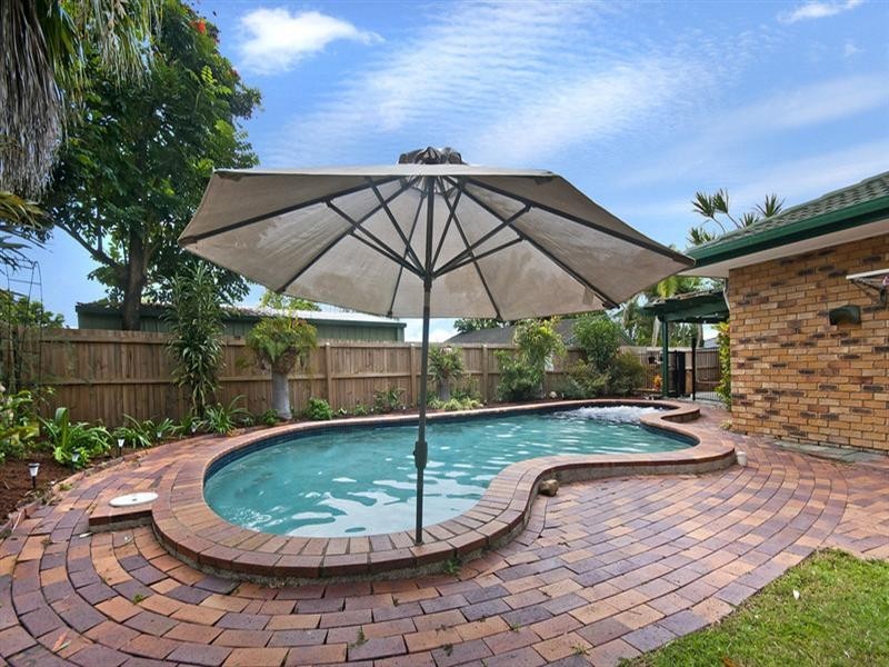 11 Galleon Way, Currumbin Waters QLD 4223