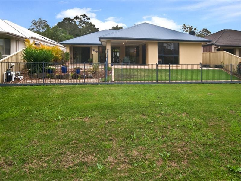 6 Pultenea Court, Elanora QLD 4221
