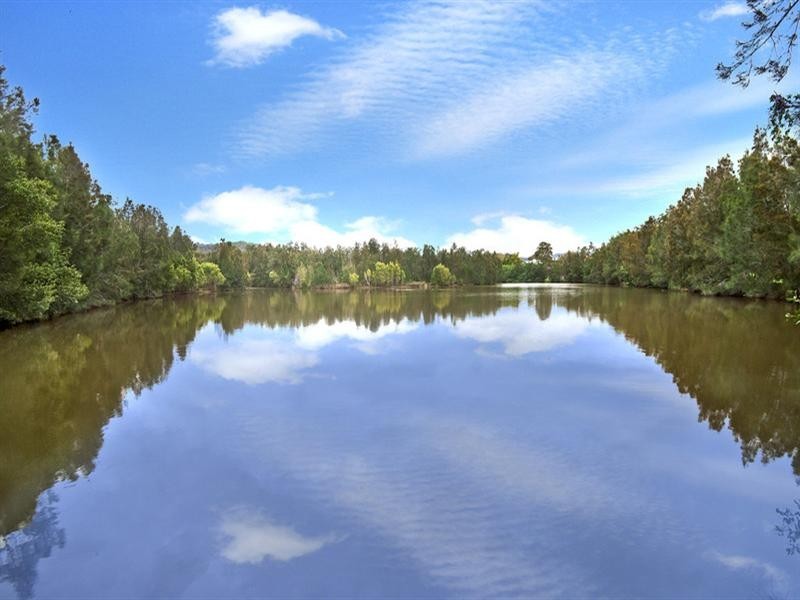 6 Pultenea Court, Elanora QLD 4221