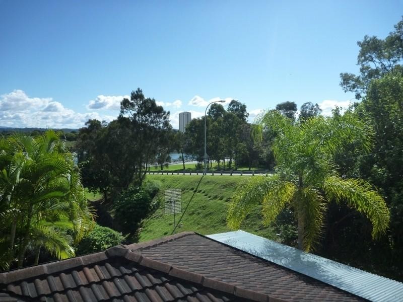 4 Dandaloo Drive, Currumbin QLD 4223